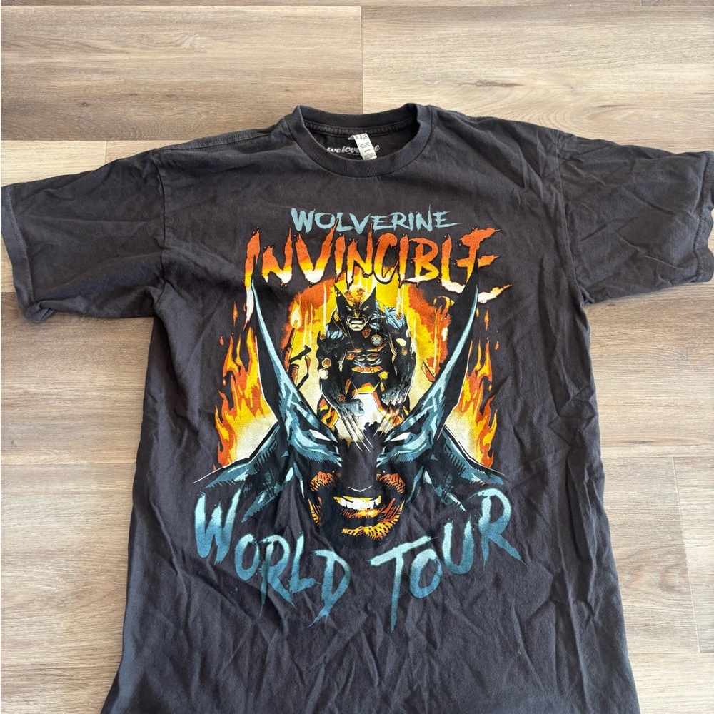 Marvel X-Men Wolverine Gray World Tour Tee